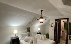 Apartament Yannis