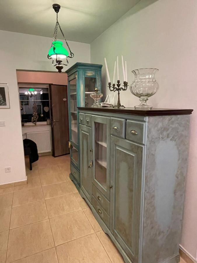 Ferienwohnung Apartament Yannis Alba Iulia Exterior foto